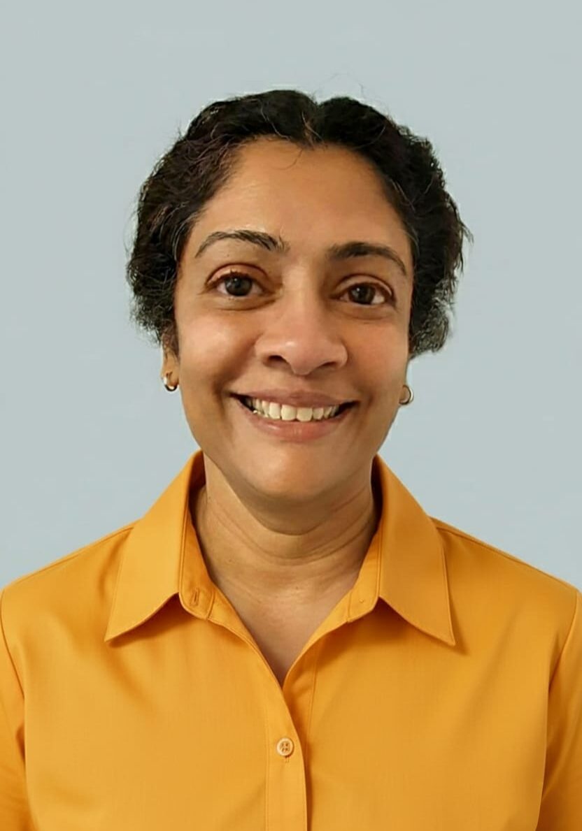 Massage - Srimali - Orange Shirt (1)